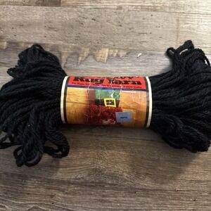 Vintage - Aunt Lydia's - Heavy Rug Yarn - Black- #0825 Dye Lot 509331 1.37 OZ